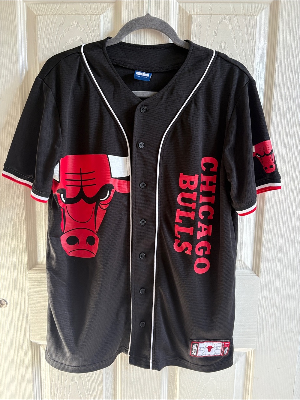 Chicago Bulls Black & Red Baseball Jersey